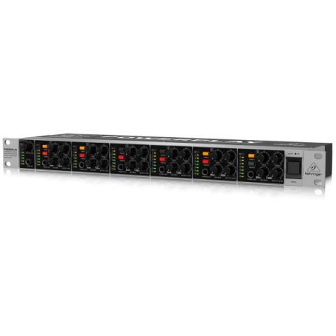 BEHRINGERHA6000 POWERPLAY
