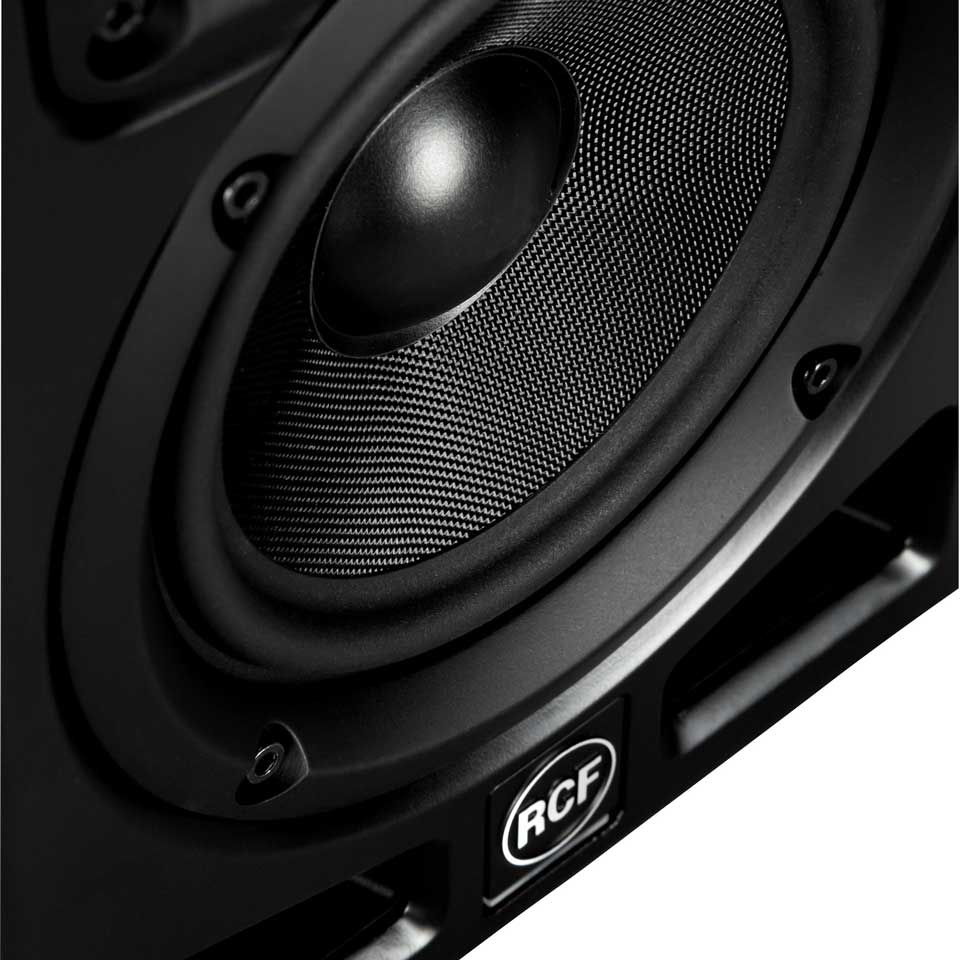 AYRA PRO 5追加画像 AYRA PRO 5追加画像