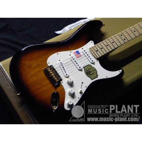 Fender USA-エレキギター
60TH ANNIVERSARY COMMEMORATIVE STRATOCASTER