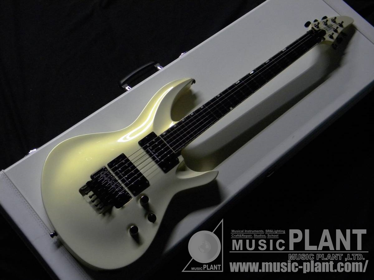 ESP エレキギターHORIZON III Pearl White Gold中古()売却済みです