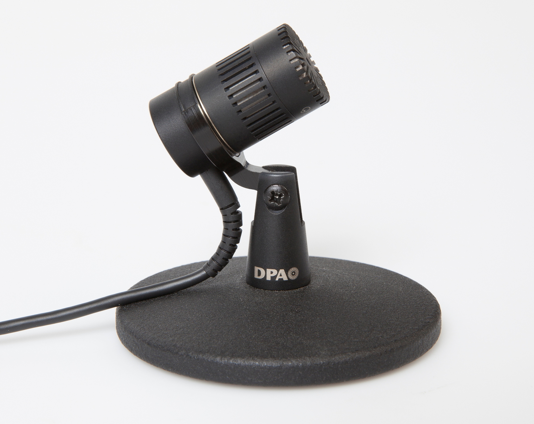 DPA Microphones 超単一指向性マイク4018DEDB01005新品在庫状況をご確認ください