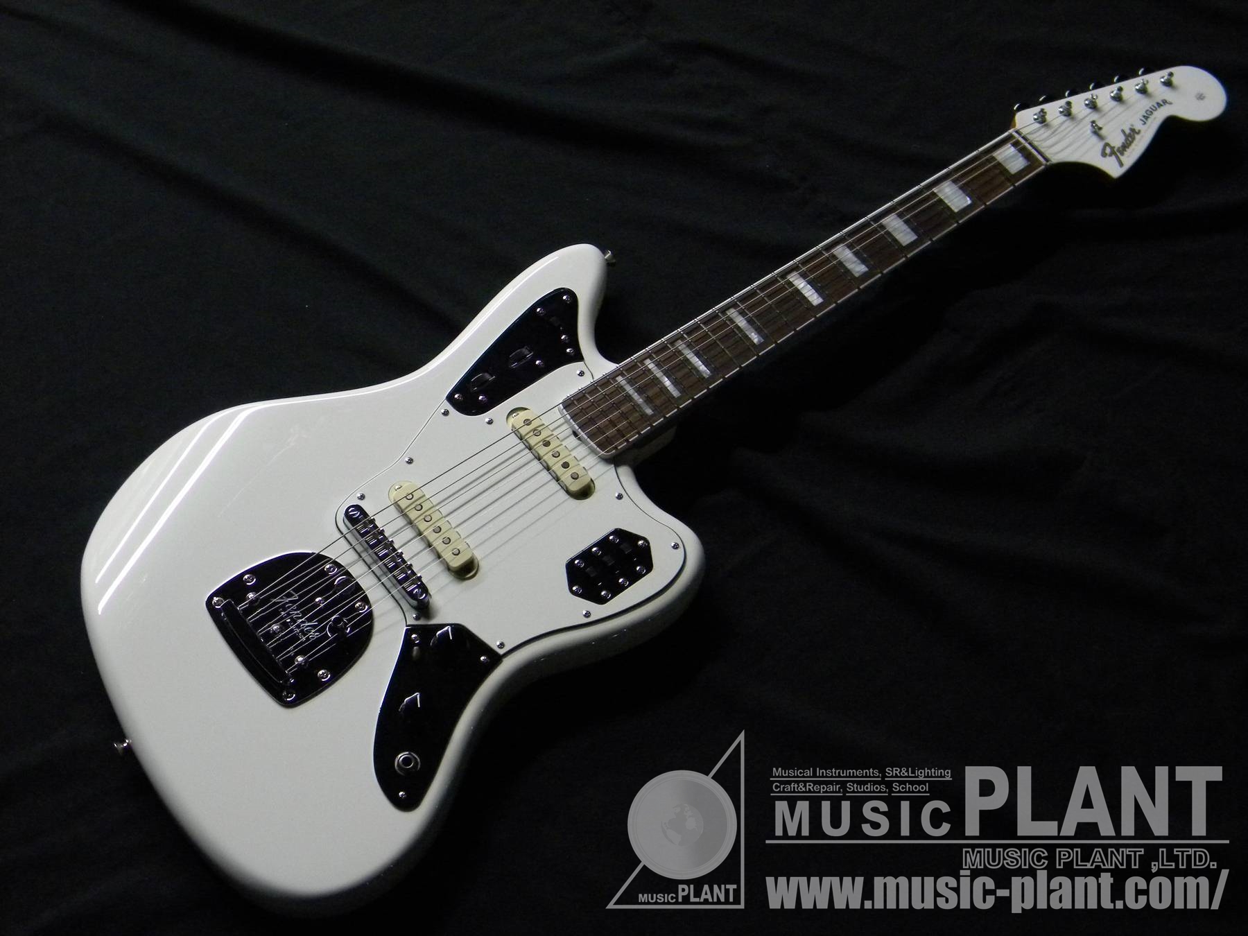Fender Mexico ジャガーFSR Jaguar Ken Custom Arctic white()売却済み 