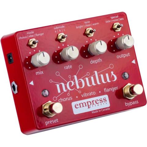 Empress Effects-マルチ・モジュレーション・エフェクター
Nebulus