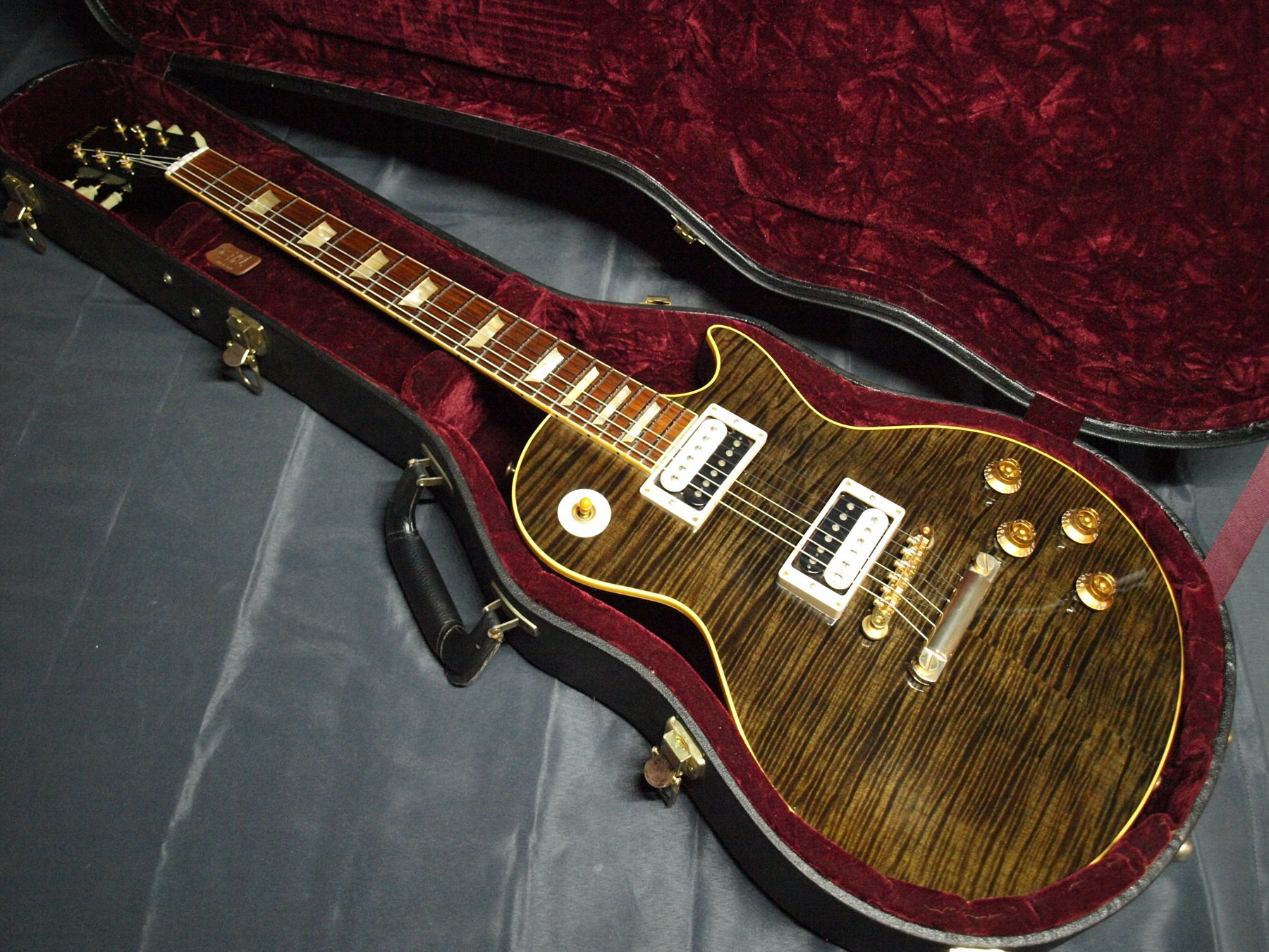 Gibson Custom Shop 中古エレキギターLPR-9 TBK中古品()売却済みです