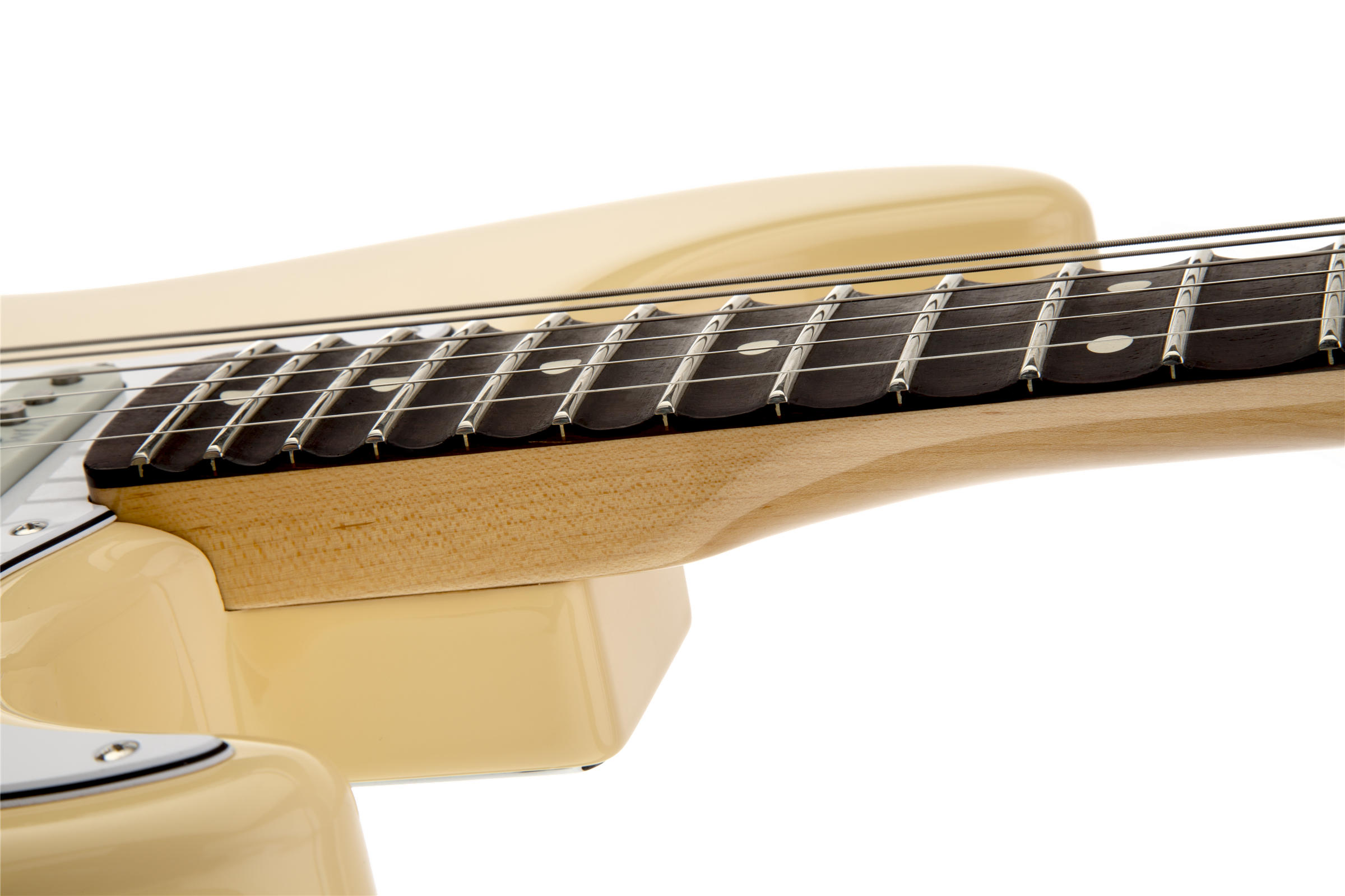 Yngwie Malmsteen Stratocaster Scalloped Rosewood Fingerboard, Vintage White追加画像 Yngwie Malmsteen Stratocaster Scalloped Rosewood Fingerboard, Vintage White追加画像