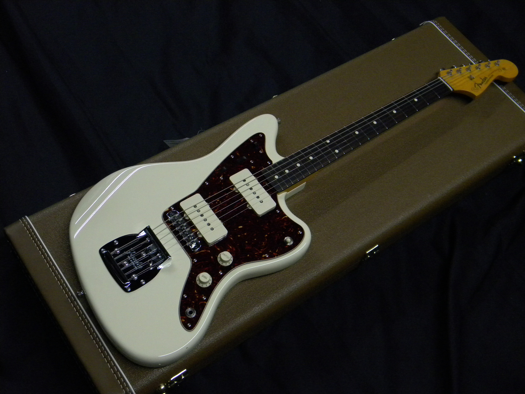 Fender USA エレキギターAmerican Vintage '62 Jazzmaster Olympic ...