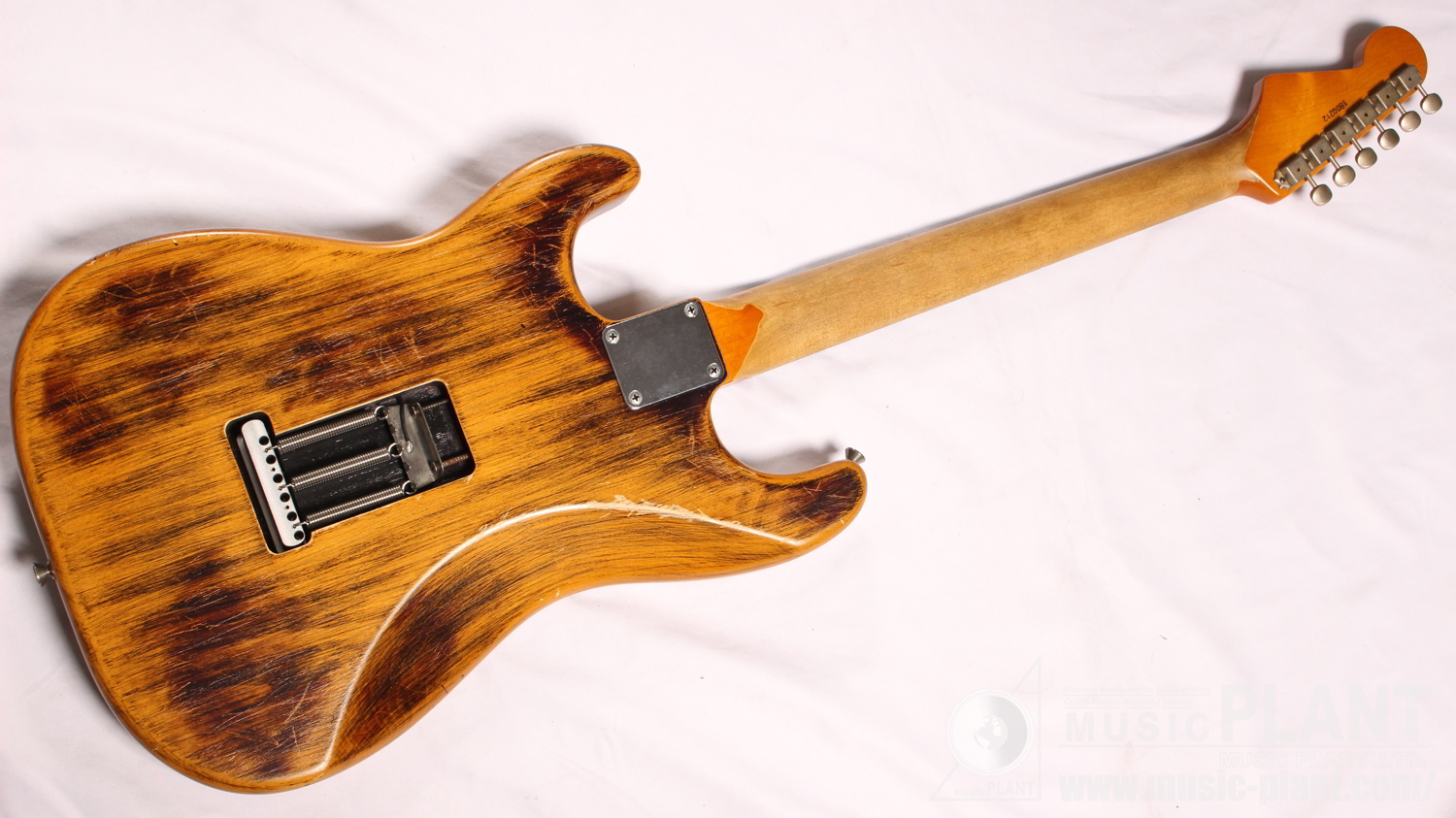 N-ST SGZ Custom -KIKUMARU- LUNA SEA SUGIZO SIGNATURE背面画像 N-ST SGZ Custom -KIKUMARU- LUNA SEA SUGIZO SIGNATURE背面画像
