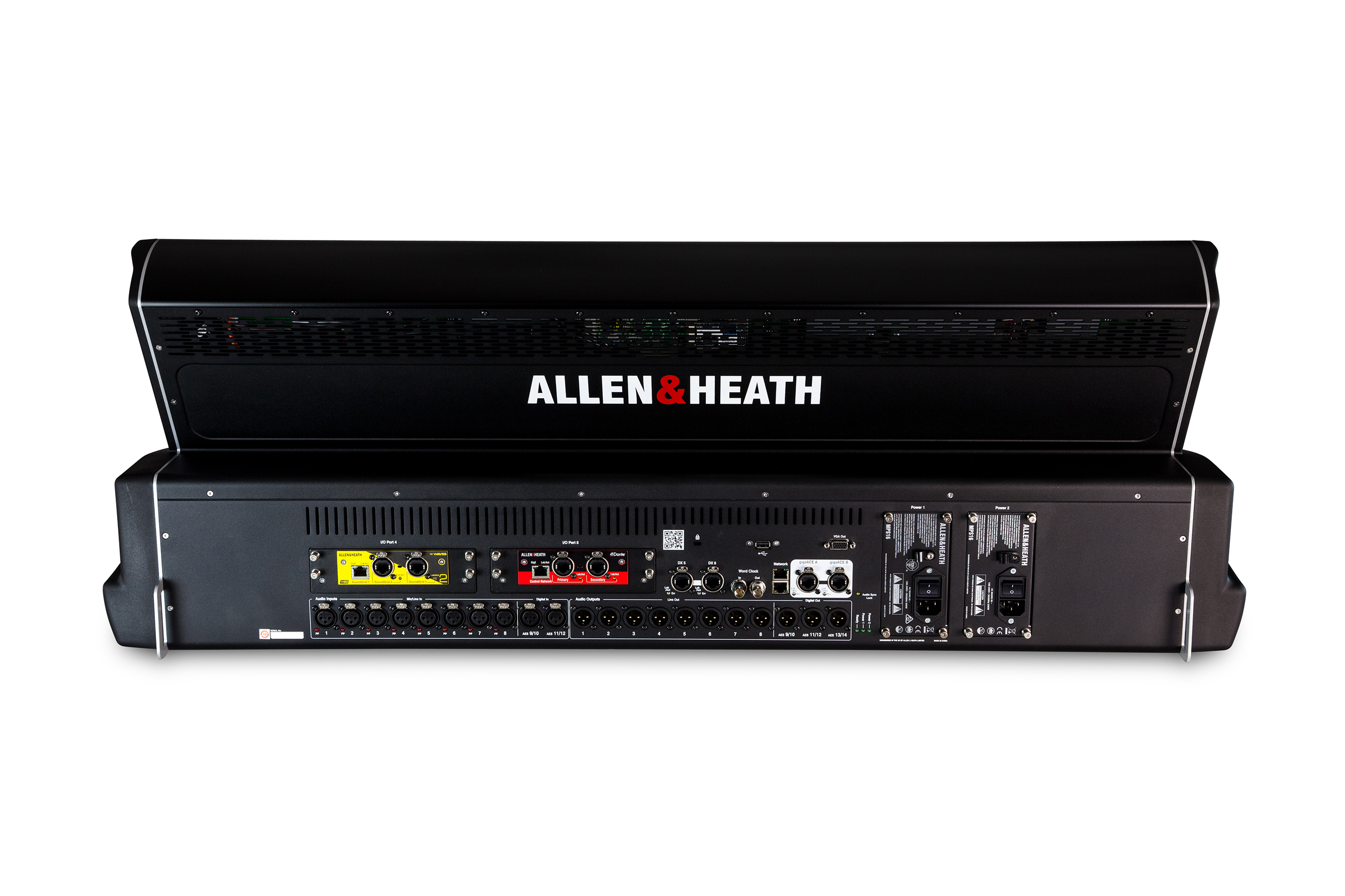 dLive-S7000背面画像 dLive-S7000背面画像