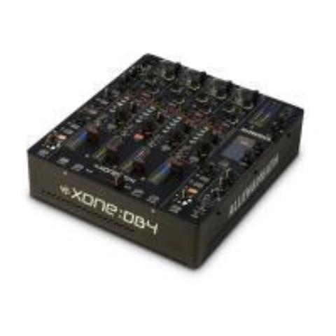 ALLEN & HEATH-デジタル DJミキサー
XONE:DB4