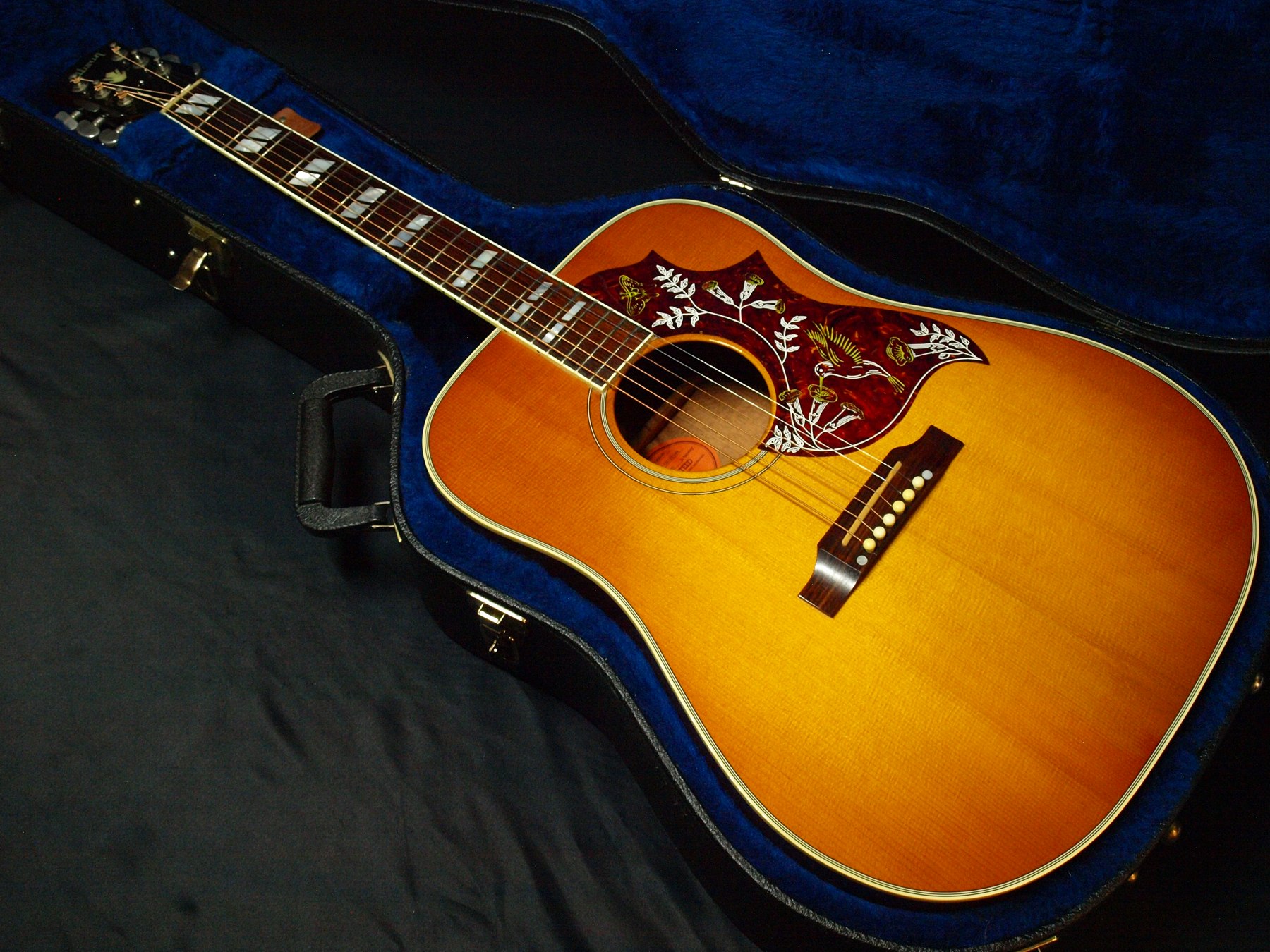 Gibson アコースティックギターHistoric Collection HummingBird中古()売却済みです。あしからずご了承
