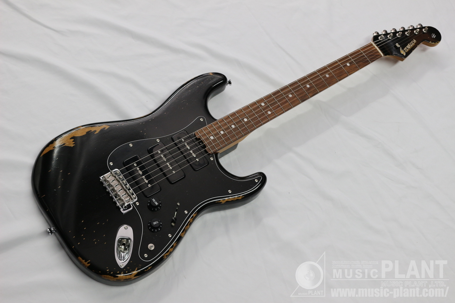 EDWARDS Artistシリーズ SUGIZO シグネイチャーギターE-SE-D2