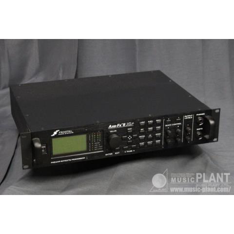 FRACTAL Audio Systems-ギターマルチプロセッサーAxe-FX II XL+