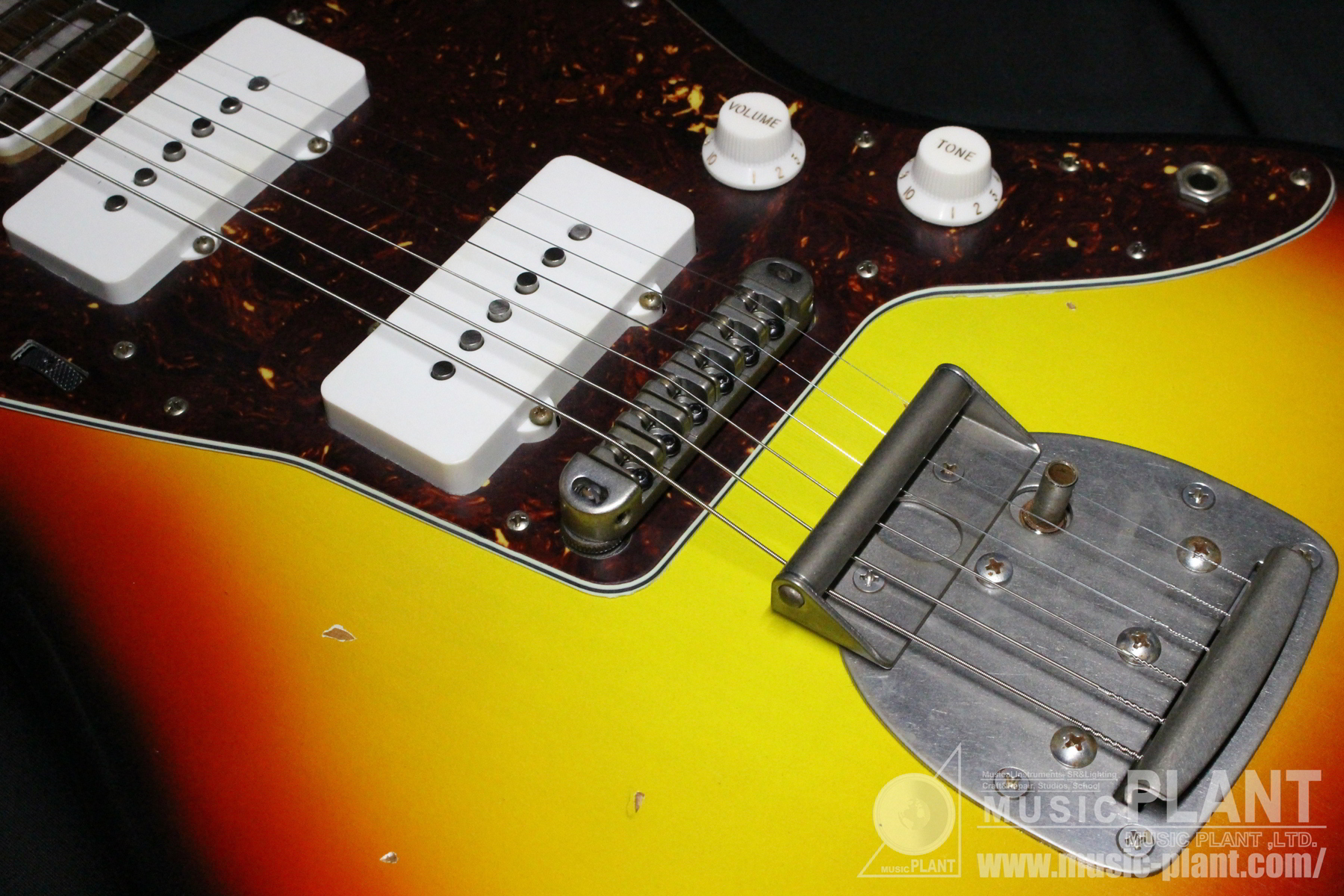 JM-63 Three Tone Sunburst Medium Aged追加画像 JM-63 Three Tone Sunburst Medium Aged追加画像