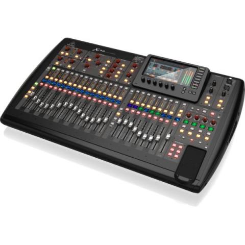 BEHRINGER-40IN25BUSデジタルミキサーX32