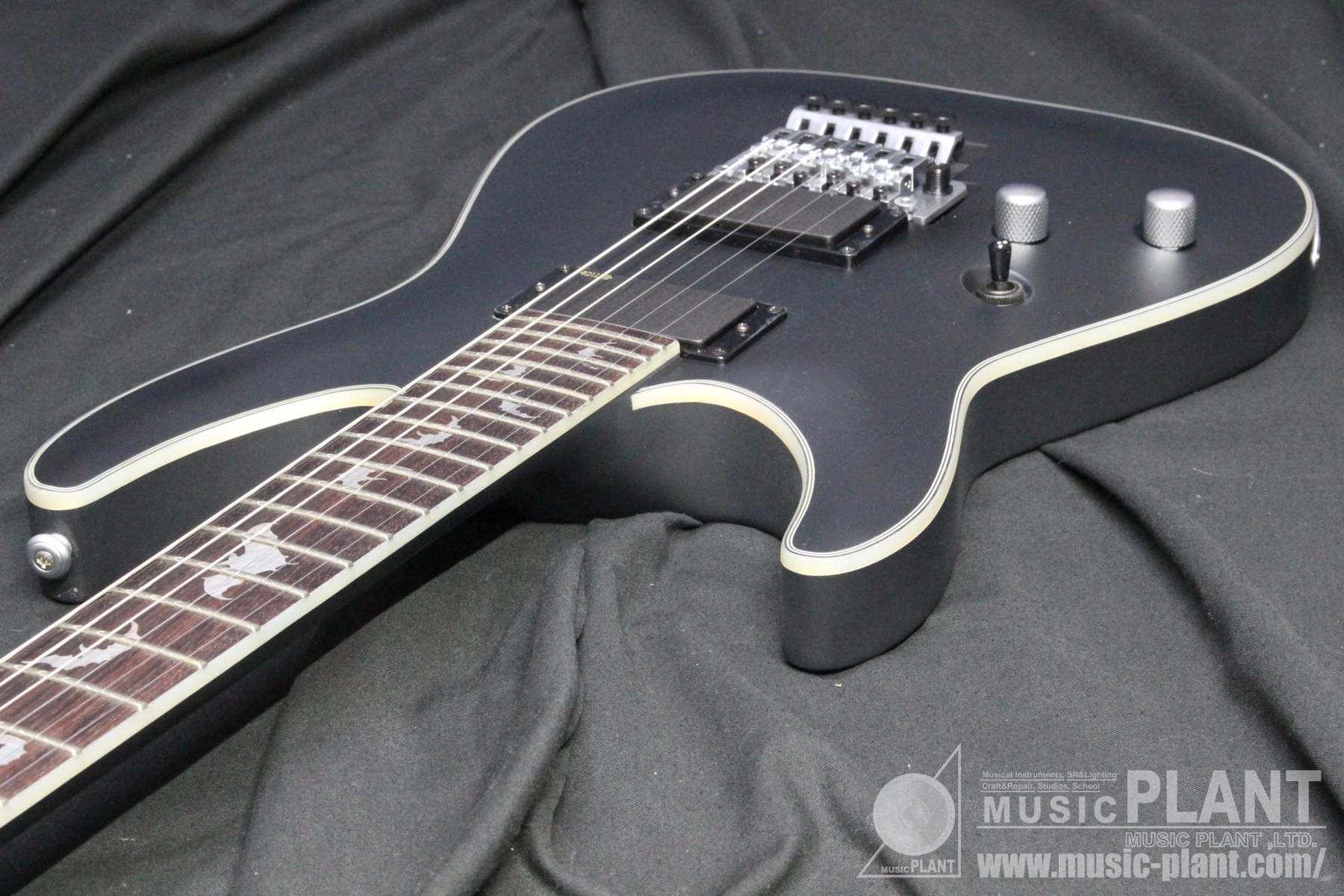 Damien Platinum-6 FR LH Satin Black (SBK)追加画像 Damien Platinum-6 FR LH Satin Black (SBK)追加画像