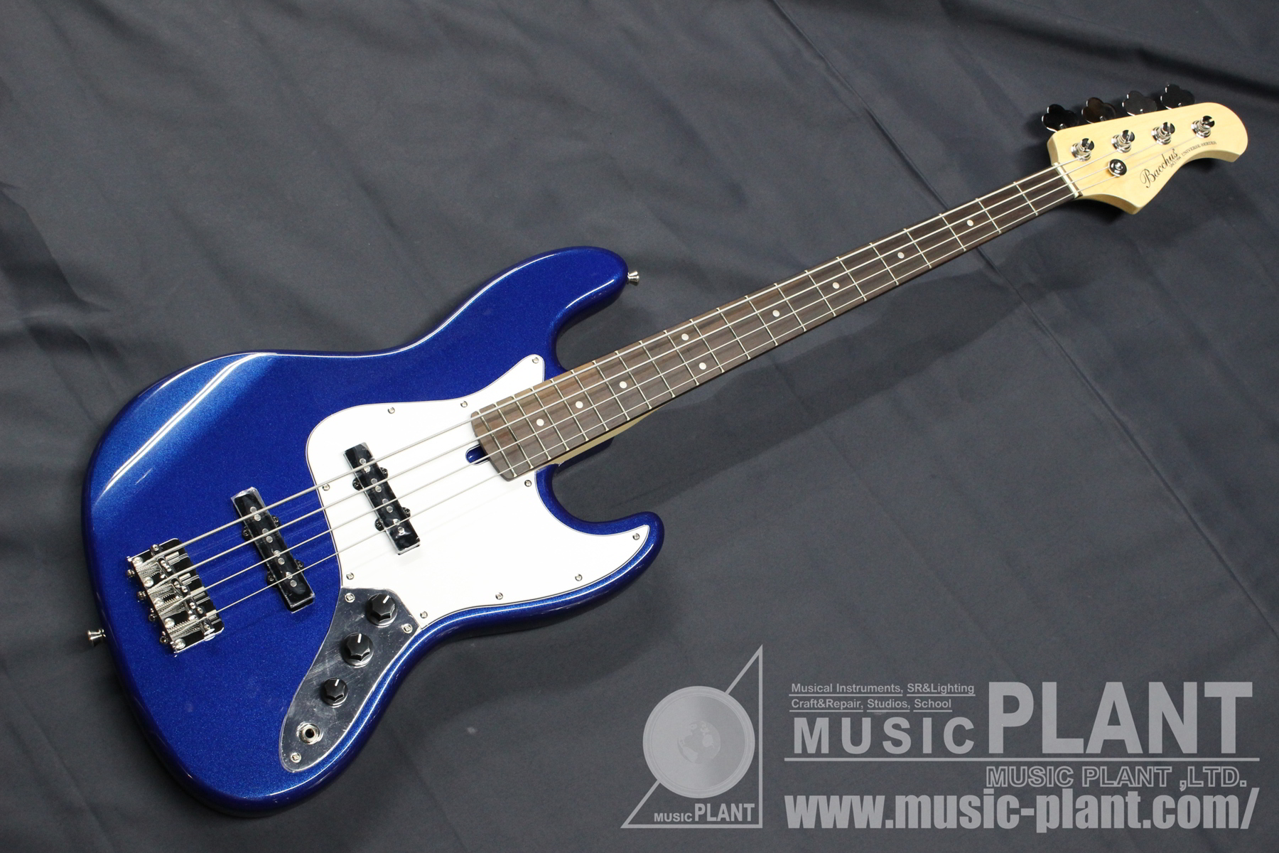 Bacchus (即納可能) バッカス Universe Series BJB-2R DLPB