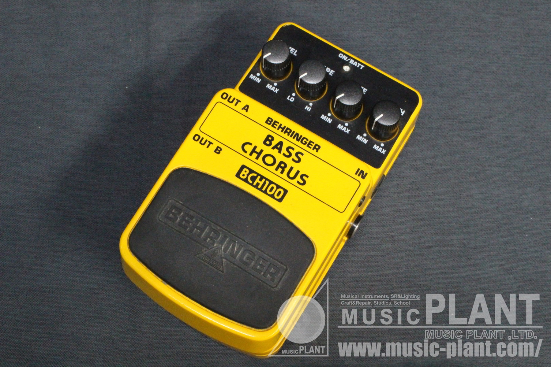 BEHRINGER ベース用コーラスBASS CHORUS BCH100中古()売却済みです。あしからずご了承ください。 | MUSIC