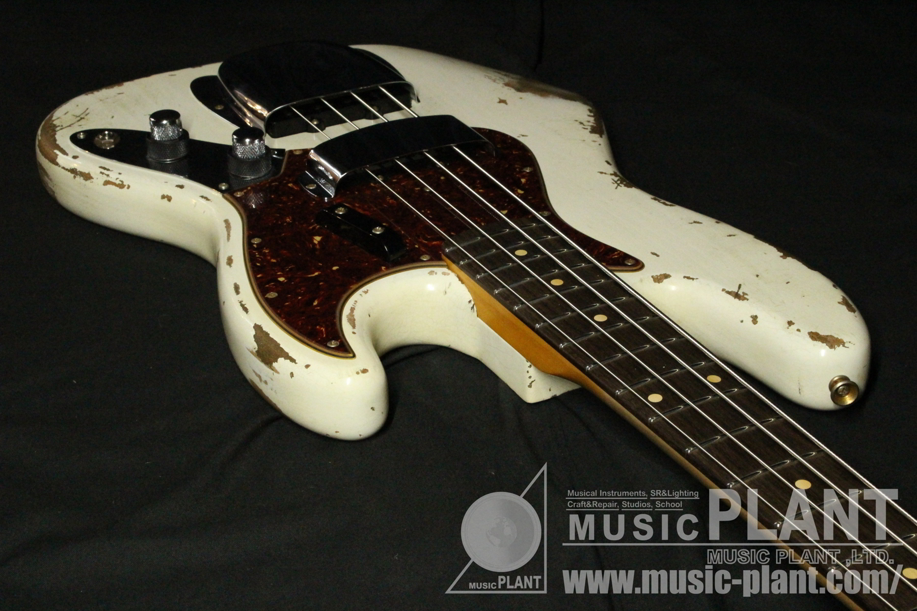 Time Machine 1961 Jazz Bass Heavy Relic Olympic White追加画像 Time Machine 1961 Jazz Bass Heavy Relic Olympic White追加画像