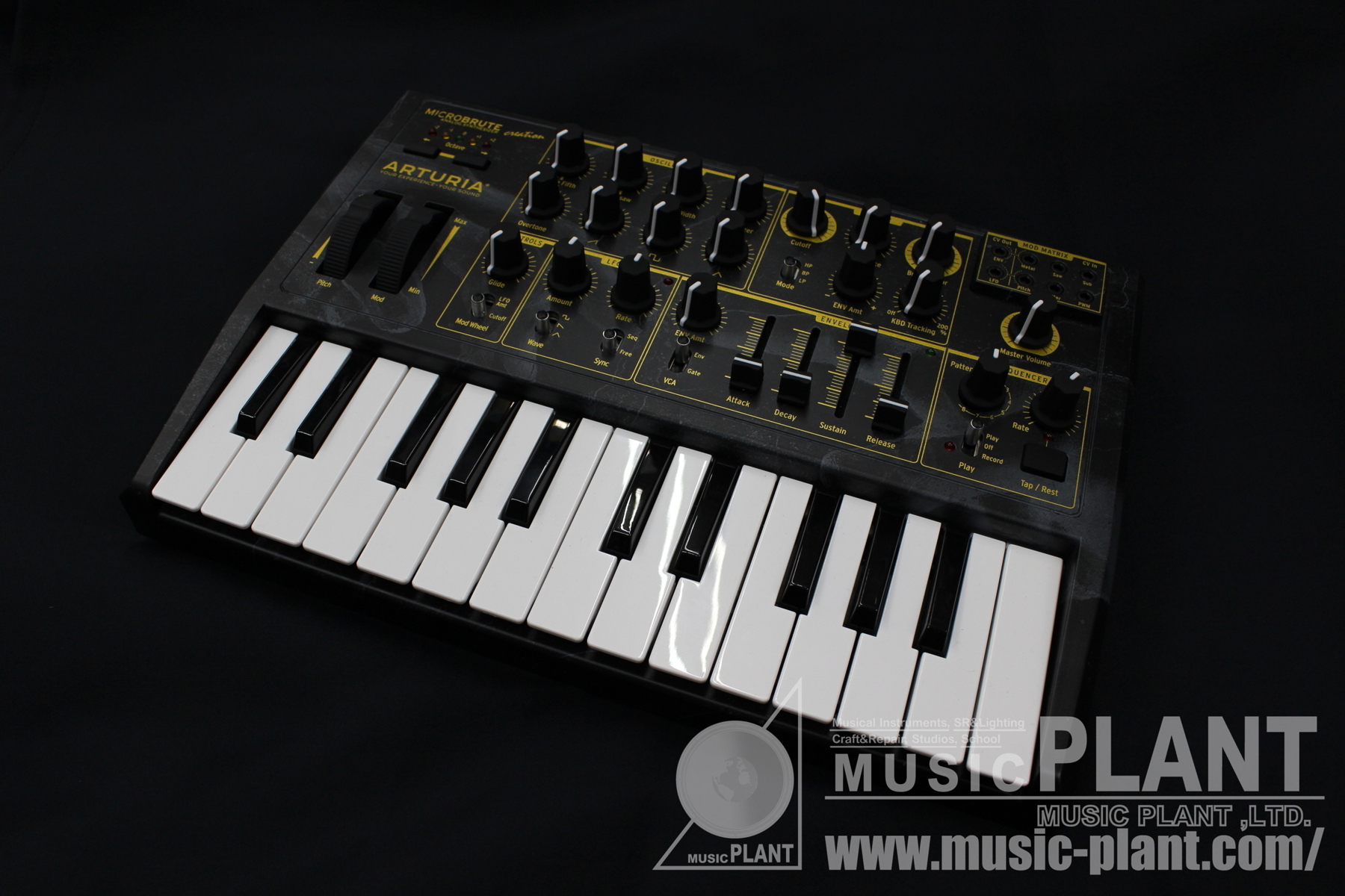 Arturia シンセサイザーMicro Brute中古()売却済みです。あしからずご