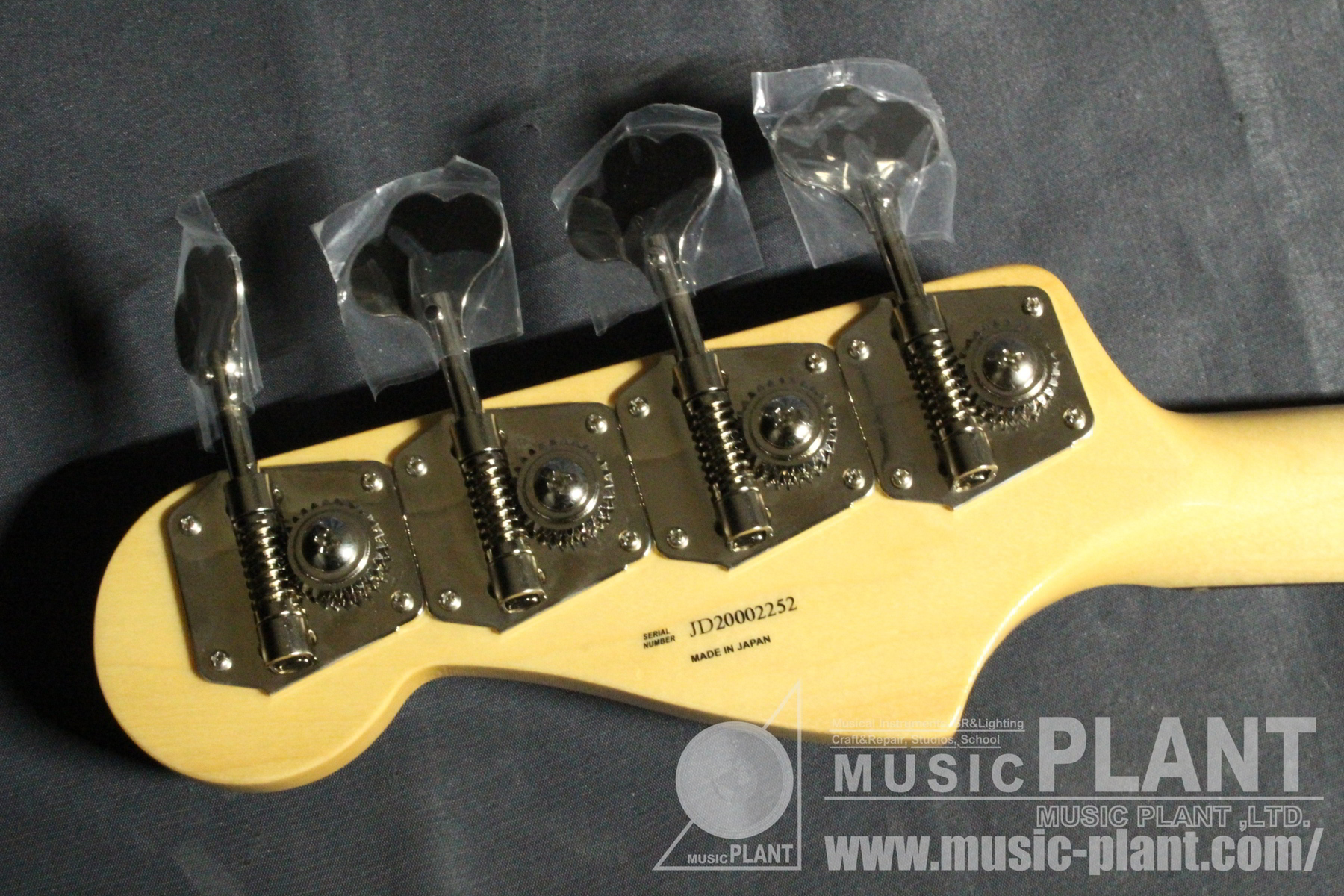 Made in Japan Heritage 60s Jazz Bass Olympic White追加画像 Made in Japan Heritage 60s Jazz Bass Olympic White追加画像