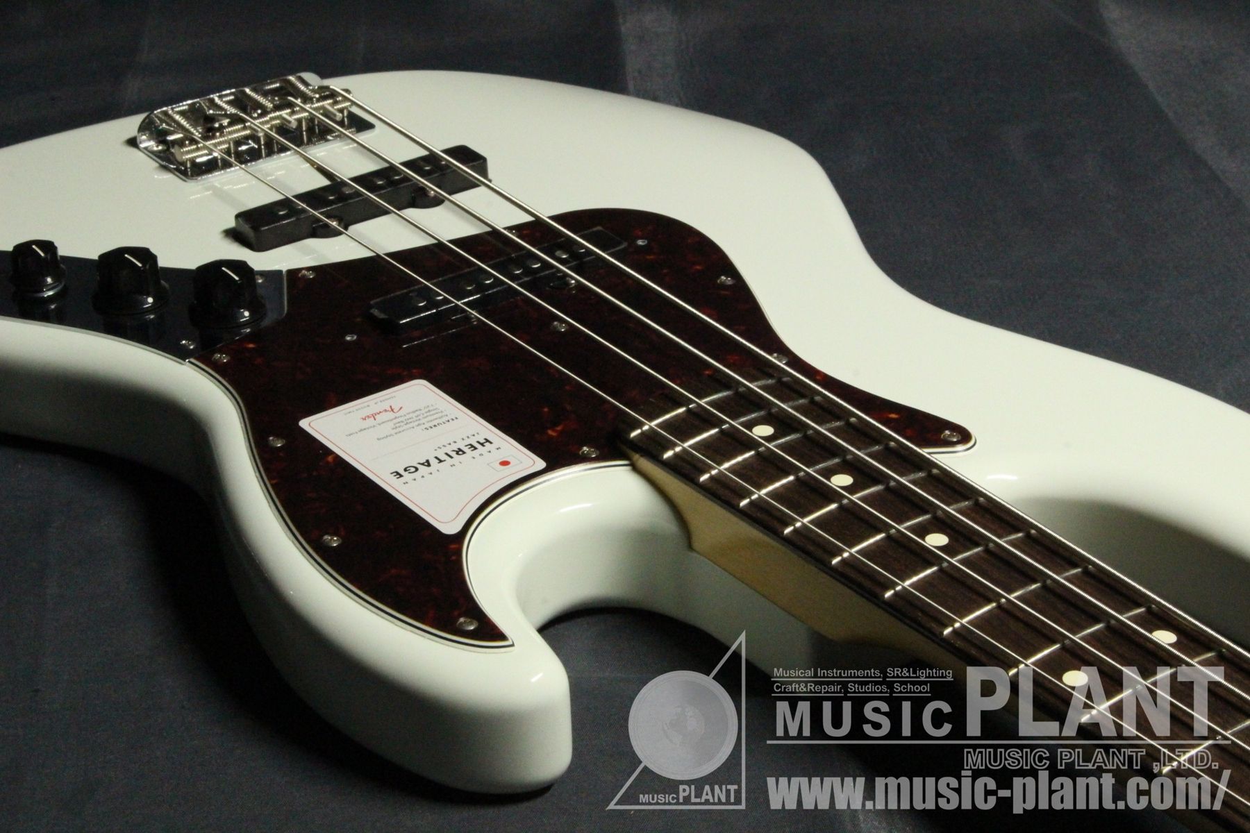 Made in Japan Heritage 60s Jazz Bass Olympic White追加画像 Made in Japan Heritage 60s Jazz Bass Olympic White追加画像