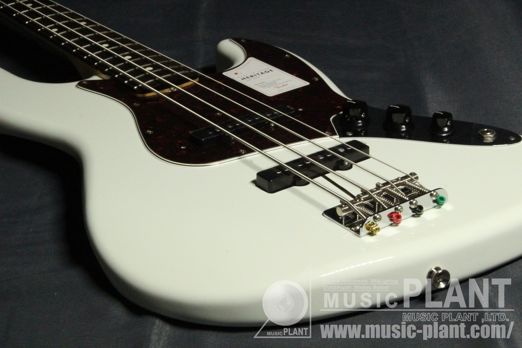 Made in Japan Heritage 60s Jazz Bass Olympic White追加画像 Made in Japan Heritage 60s Jazz Bass Olympic White追加画像