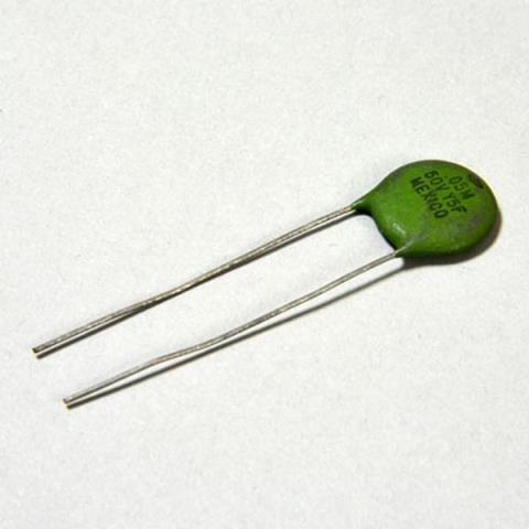 Montreux-コンデンサー9235 NOS Centralab ceramic green 0.05uF 50VDC Dia Mark