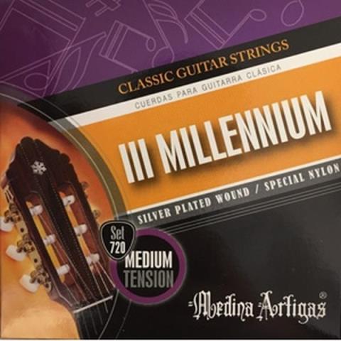 Medina Artigas-クラシックギター弦
III MILLENNIUM 720 Medium Tension Clear