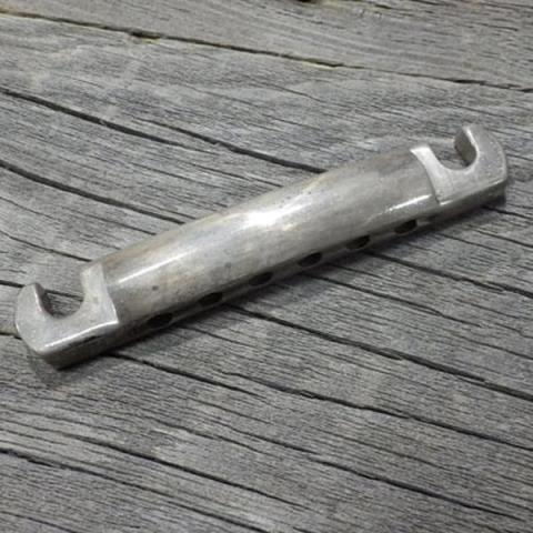 Montreux-テイルピース8750 Light Weight Aluminum Tailpiece Relic ver.2