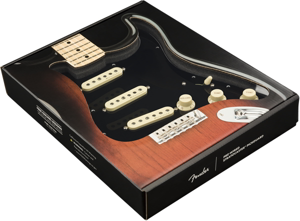 Pre-Wired Strat Pickguard, Vintage Noiseless SSS, Black 11 Hole PG追加画像 Pre-Wired Strat Pickguard, Vintage Noiseless SSS, Black 11 Hole PG追加画像