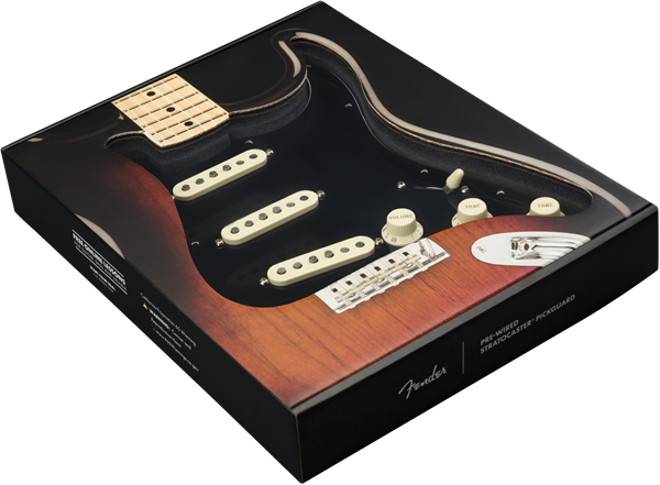Pre-Wired Strat Pickguard, Custom '69 SSS, Black 11 Hole PG追加画像 Pre-Wired Strat Pickguard, Custom '69 SSS, Black 11 Hole PG追加画像