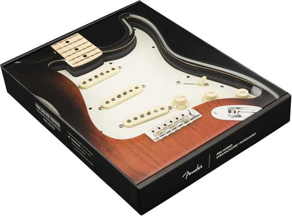 Pre-Wired Strat Pickguard, Texas Special SSS, Parchment 11 Hole PG追加画像 Pre-Wired Strat Pickguard, Texas Special SSS, Parchment 11 Hole PG追加画像