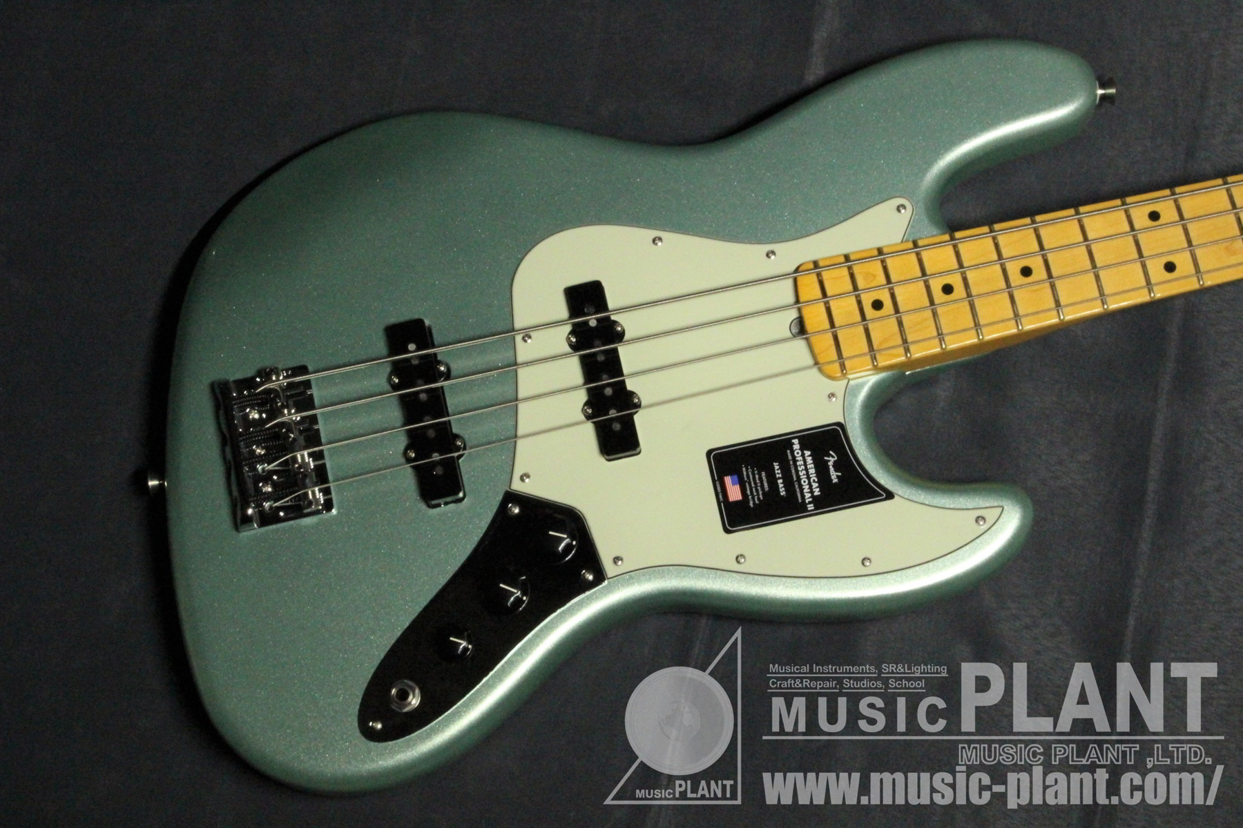 American Professional II Jazz Bass Maple Fingerboard, Mystic Surf Green追加画像 American Professional II Jazz Bass Maple Fingerboard, Mystic Surf Green追加画像