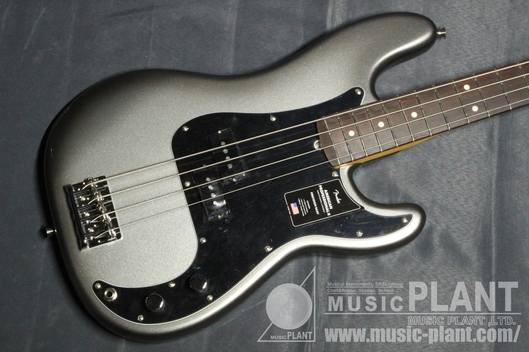 American Professional II Precision Bass Rosewood Fingerboard, Mercury追加画像 American Professional II Precision Bass Rosewood Fingerboard, Mercury追加画像