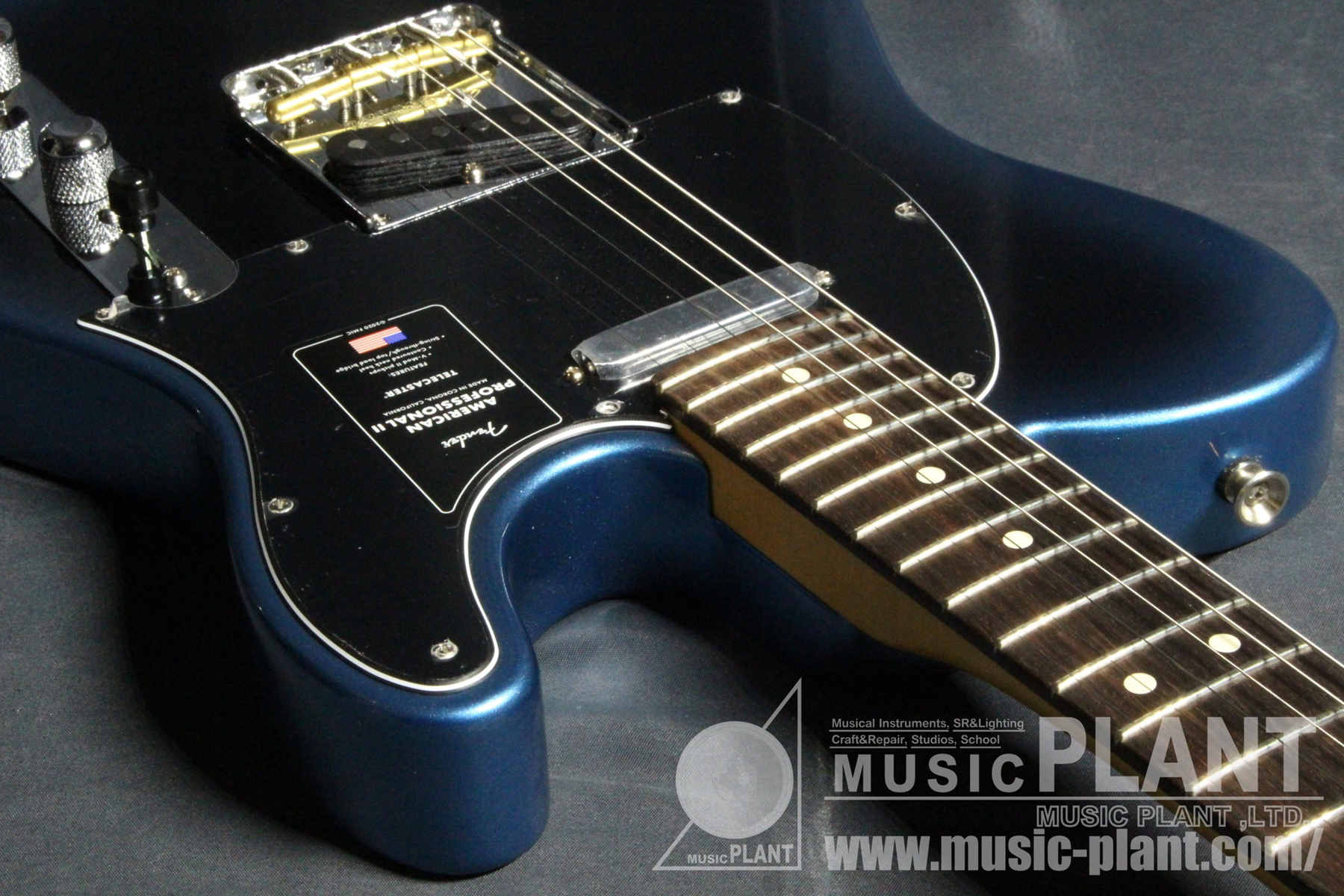 American Professional II Telecaster Rosewood Fingerboard, Dark Night追加画像 American Professional II Telecaster Rosewood Fingerboard, Dark Night追加画像
