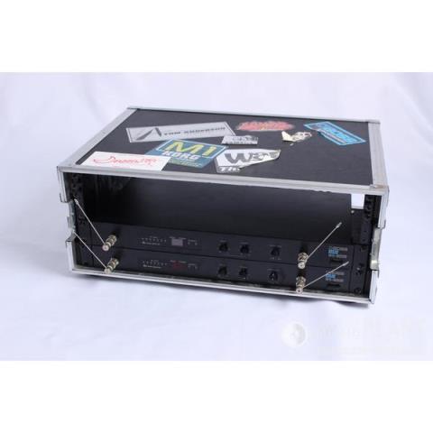 BOSSWS-800R/800T x2+4Uラックケース
