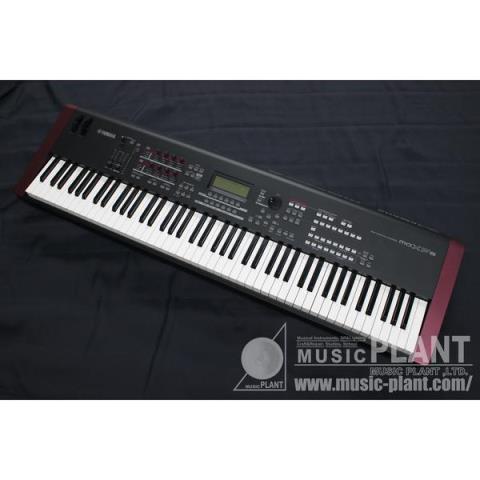 MOXF8サムネイル