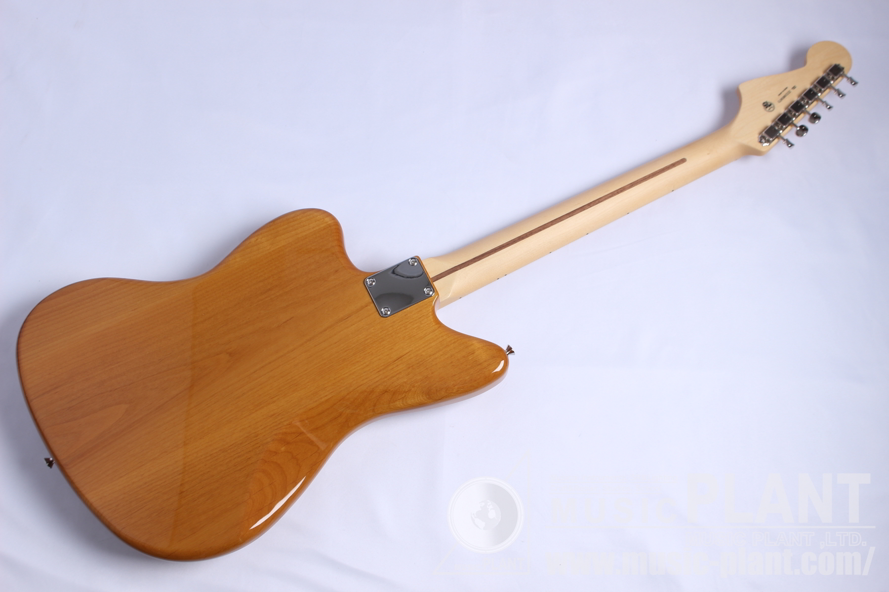Made in Japan Hybrid Jazzmaster, Maple Fingerboard, Vintage Natural背面画像 Made in Japan Hybrid Jazzmaster, Maple Fingerboard, Vintage Natural背面画像