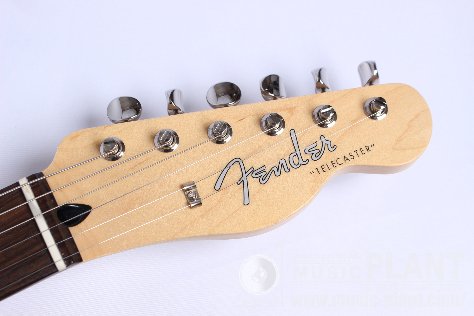 Made in Japan Hybrid Telecaster, Rosewood Fingerboard, Forest Blueヘッド画像 Made in Japan Hybrid Telecaster, Rosewood Fingerboard, Forest Blueヘッド画像