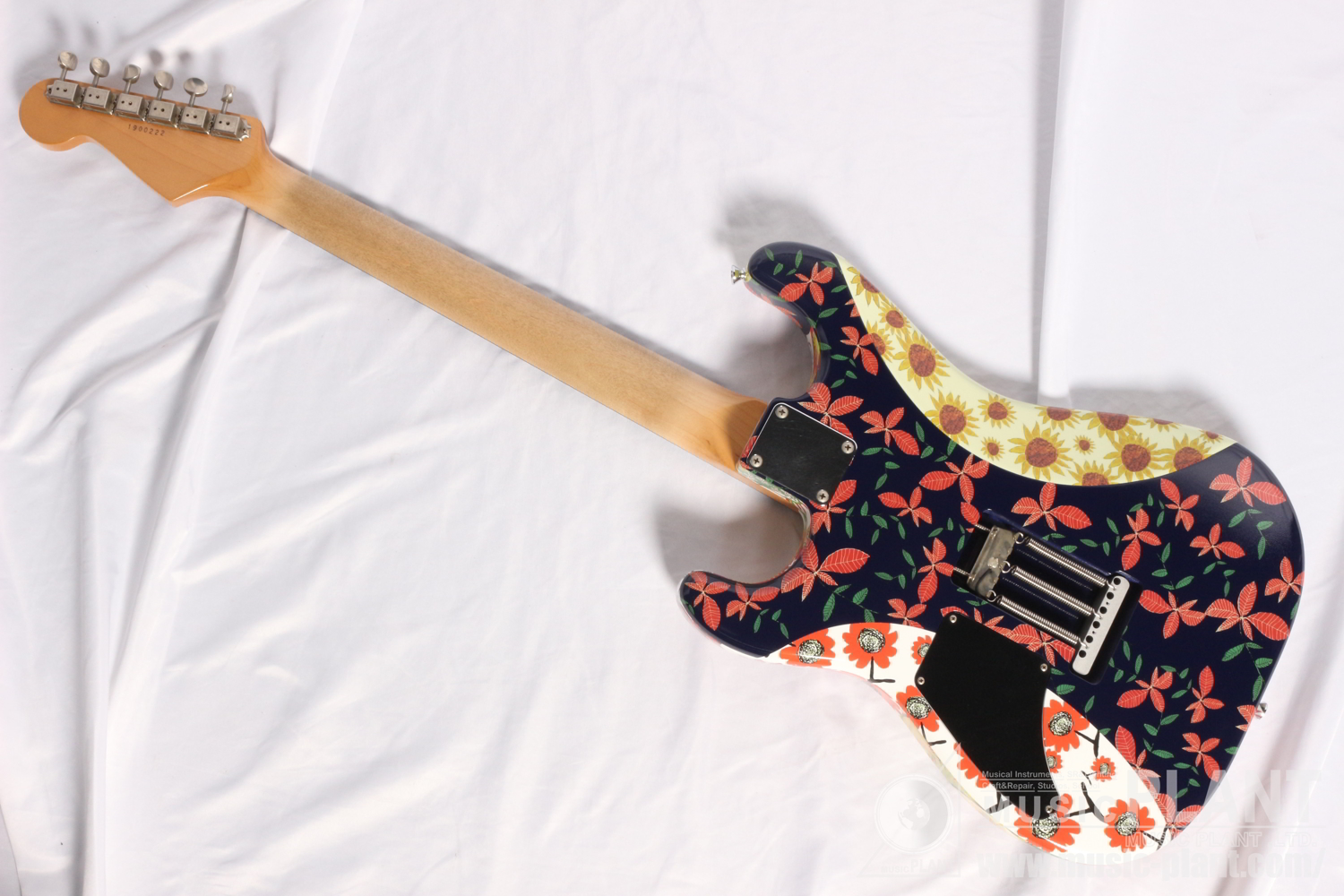N-ST SGZ Custom -EDEN-背面画像 N-ST SGZ Custom -EDEN-背面画像