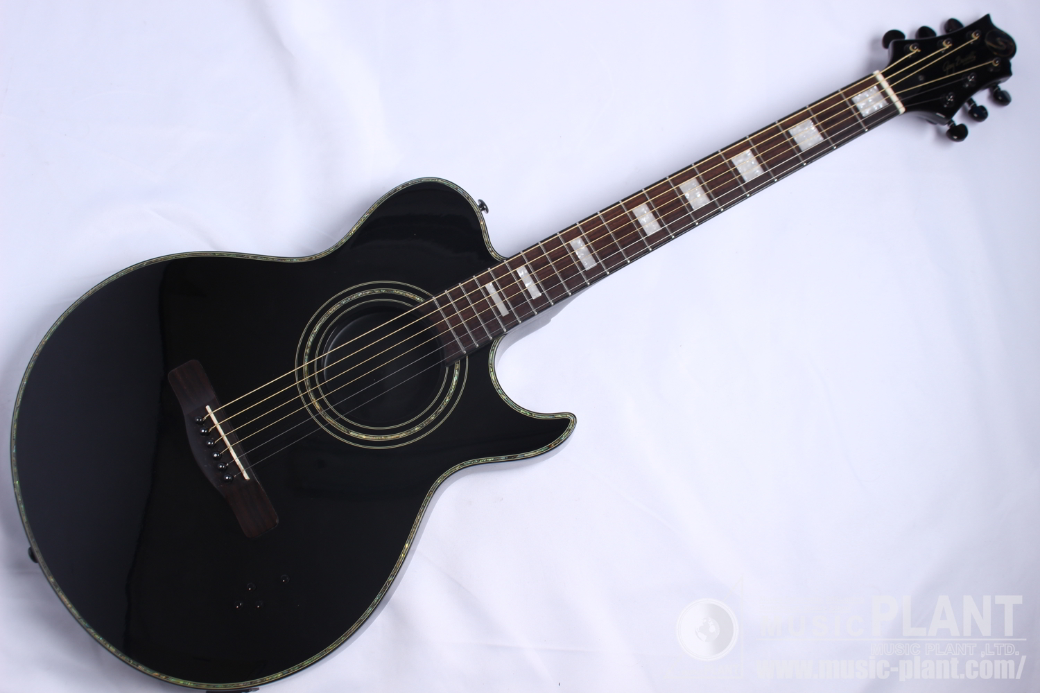 【レア】Greg Bennett 【SMJ 17CE Blackbird】