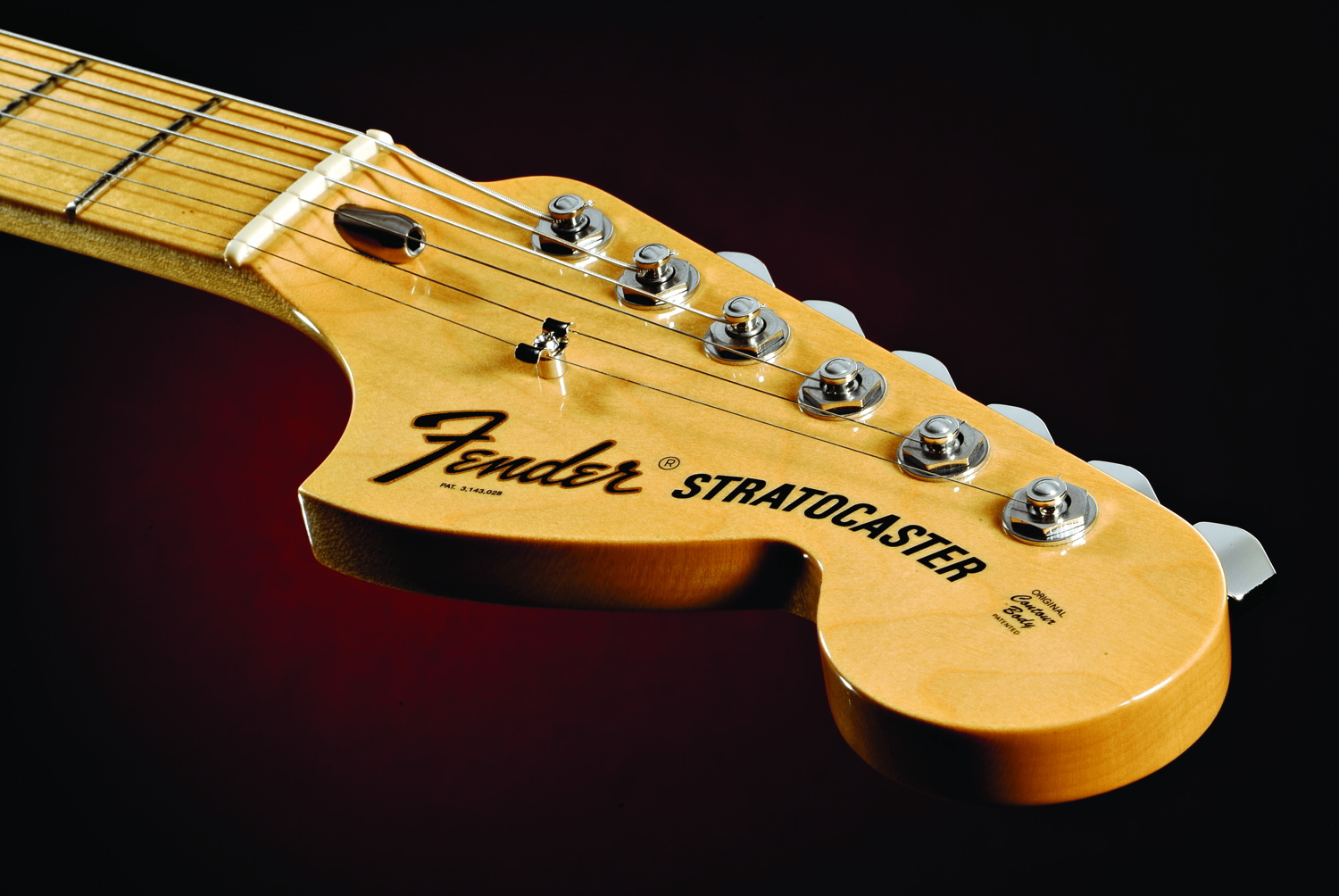 Robin Trower Signature Stratocaster, Maple Fingerboard, Midnight Wine Burst追加画像 Robin Trower Signature Stratocaster, Maple Fingerboard, Midnight Wine Burst追加画像