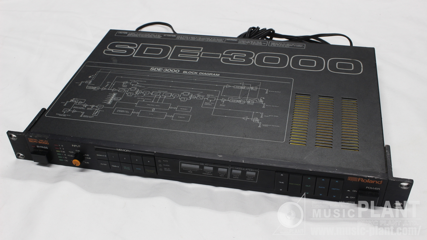 名機！Roland SDE-3000