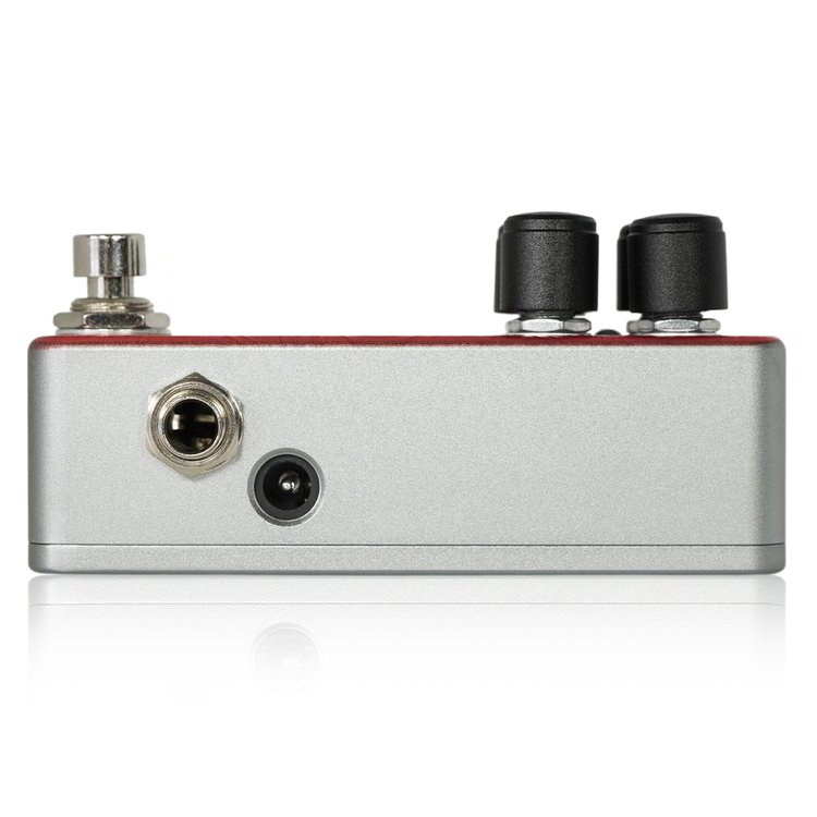 REBEL RED DISTORTION 4K追加画像 REBEL RED DISTORTION 4K追加画像