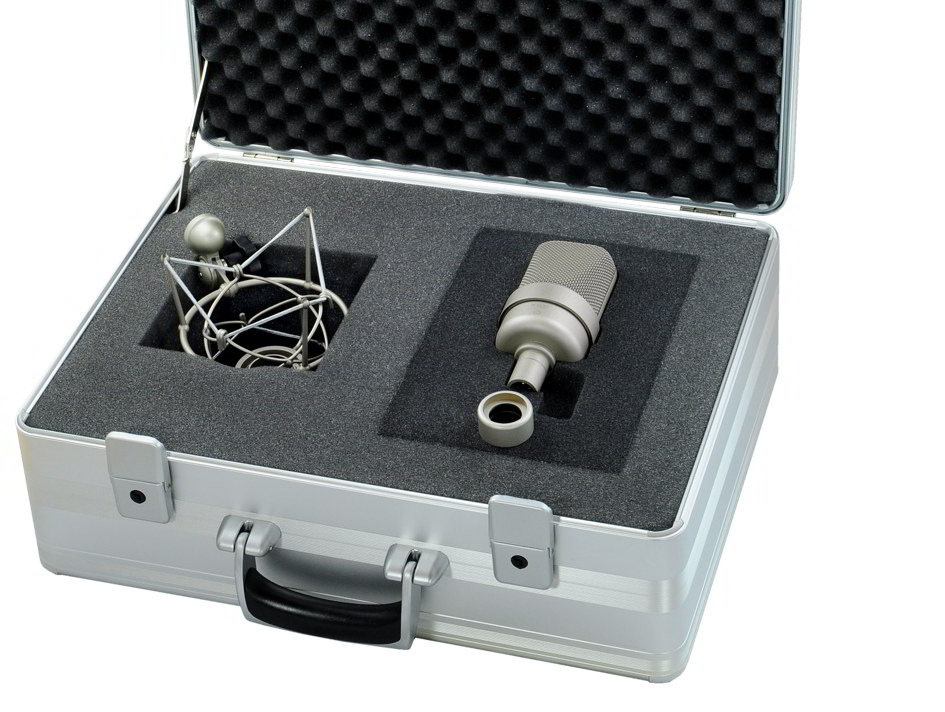 M 1030 satin nickel W/ suspensionケース画像 M 1030 satin nickel W/ suspensionケース画像