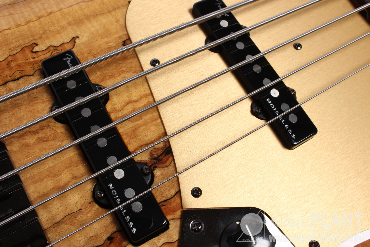 Master Built Artisan Custom Classic Jazz Bass V by Dennis Galuszka追加画像 Master Built Artisan Custom Classic Jazz Bass V by Dennis Galuszka追加画像