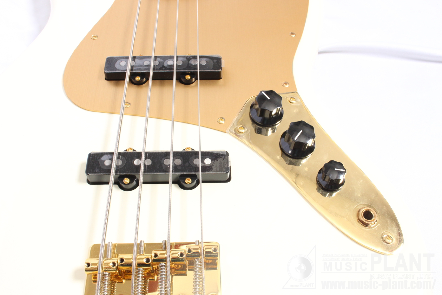 40th Anniversary Jazz Bass®, Gold Edition, Laurel Fingerboard, Gold Anodized Pickguard, Olympic White追加画像