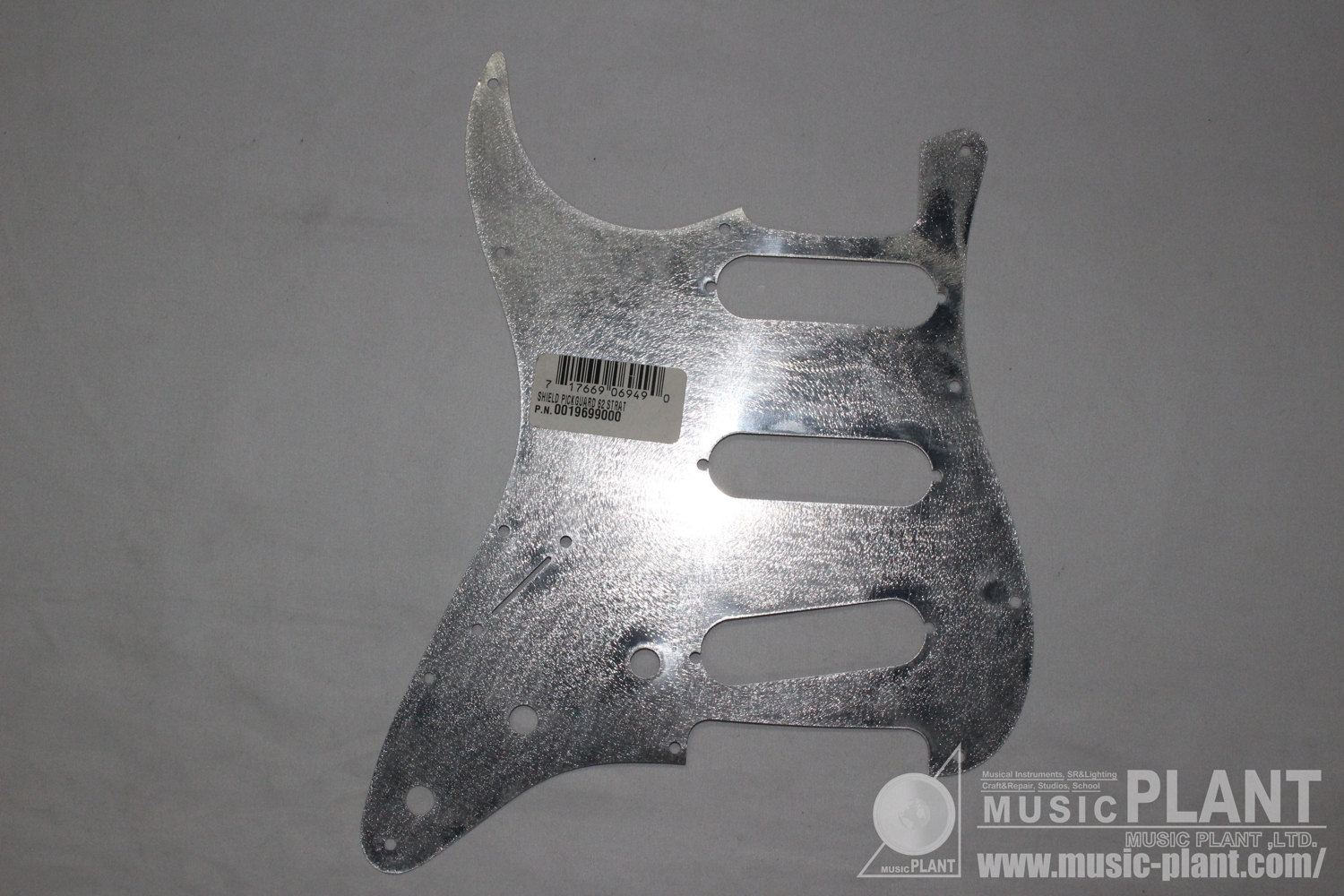  Aluminum Pickguard Shield for '62 Stratocaster® ('06-'13)背面画像