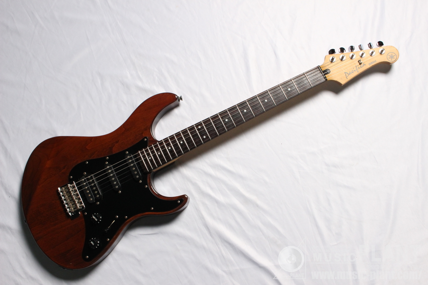 YAMAHA PACIFICAシリーズ エレキギターPAC112X中古()売却済みです。あしからずご了承ください。 | MUSIC PLANT