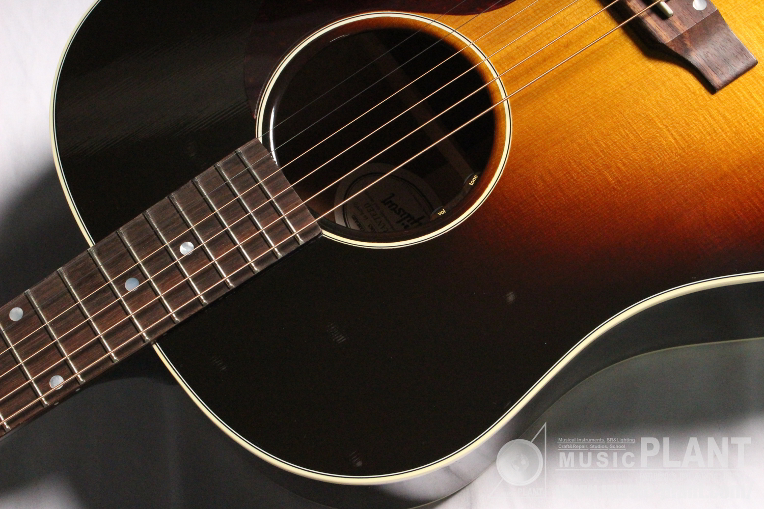 J-45 Standard Vintage Sunburst追加画像 J-45 Standard Vintage Sunburst追加画像